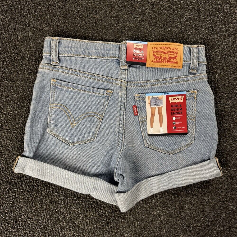 NWT Levis Shorts Girls Sz 6 Light Wash Rolled Denim Girlfriend Jean Ad. Waist